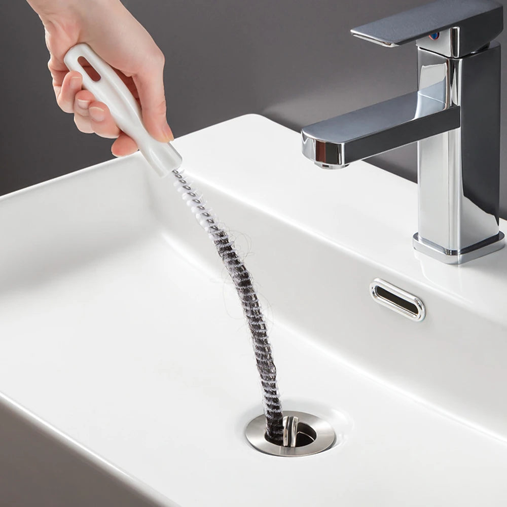 Cepillo Desatascador Flexible: Elimina Pelos y Obstrucciones al Instante.
